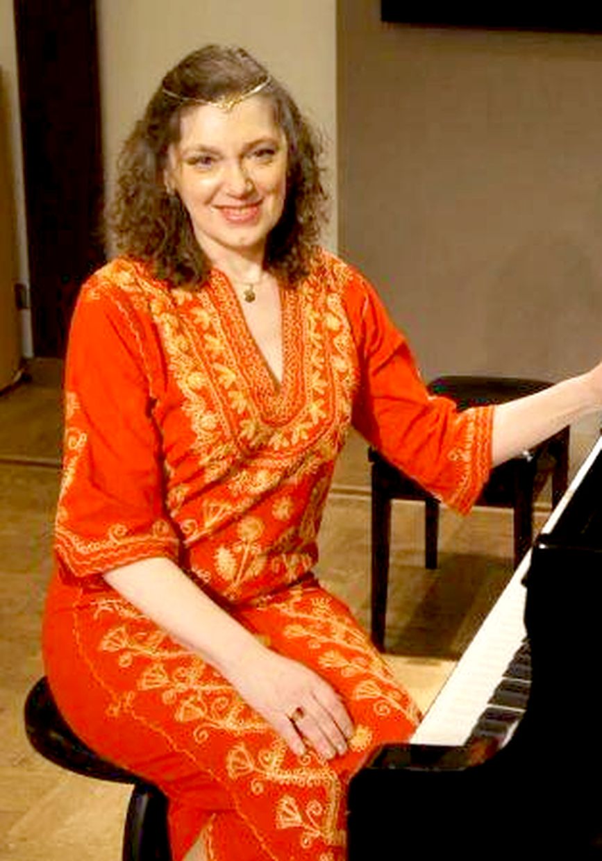 Елена Шароева